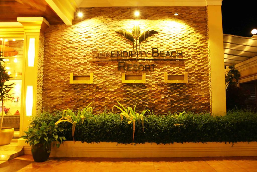 Serendipity Beach Resort Sihanoukville Exterior foto